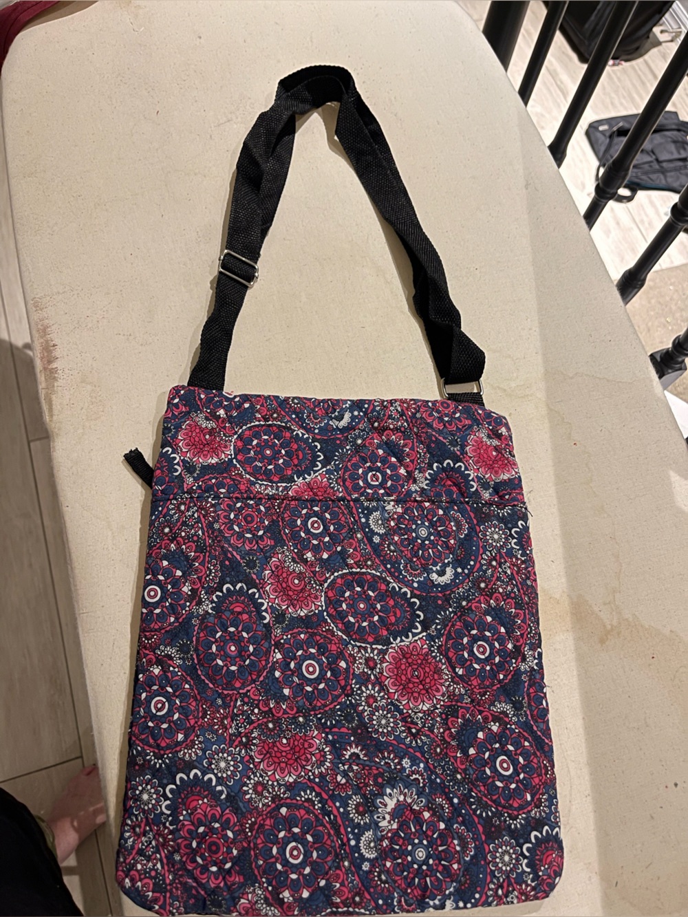 Floral Medallion Quilted Shoulder Bag - Navy & Pink